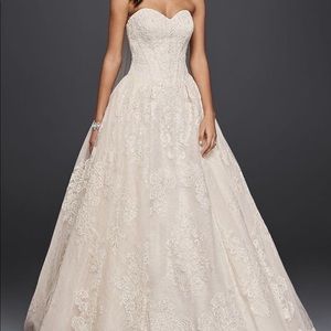 OLEG CASSINI WEDDING BALL GOWN WITH LACE APPLIQUES